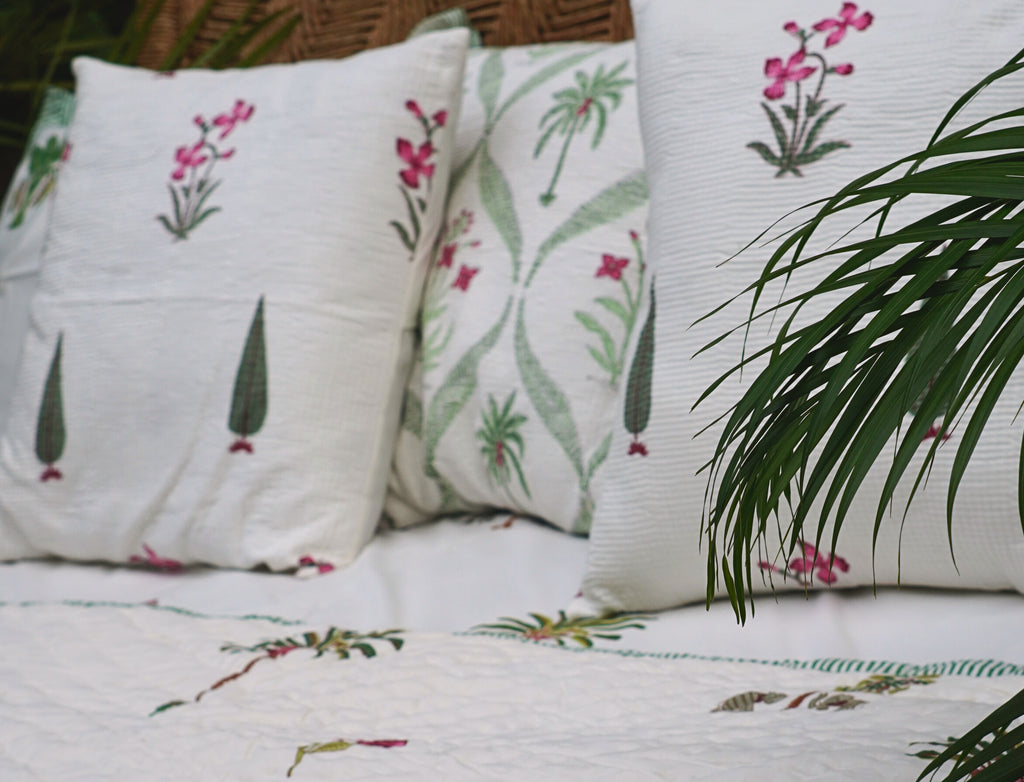 Pink Shaakha quilted Cushion Cover