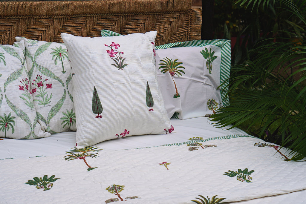 Pink Shaakha quilted Cushion Cover