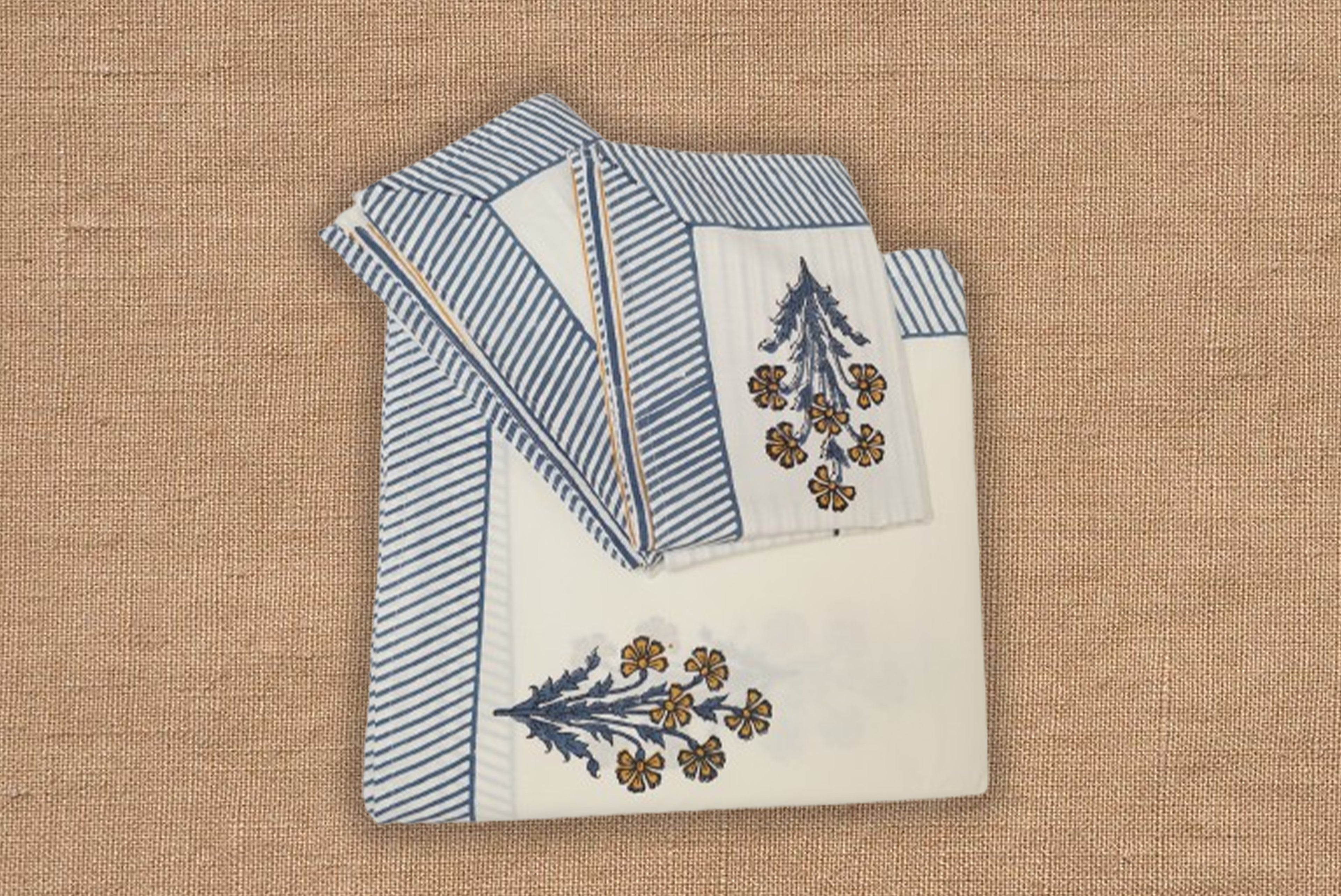 Indigo Dhaari Buta Bedsheet