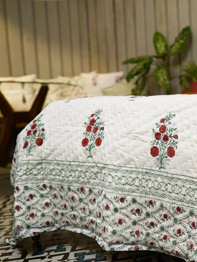 Bagh-e-Ruby calm Quilt