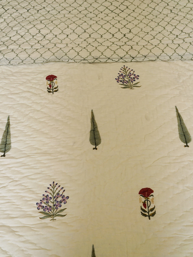 Cypress Courtyard Calm Quilt