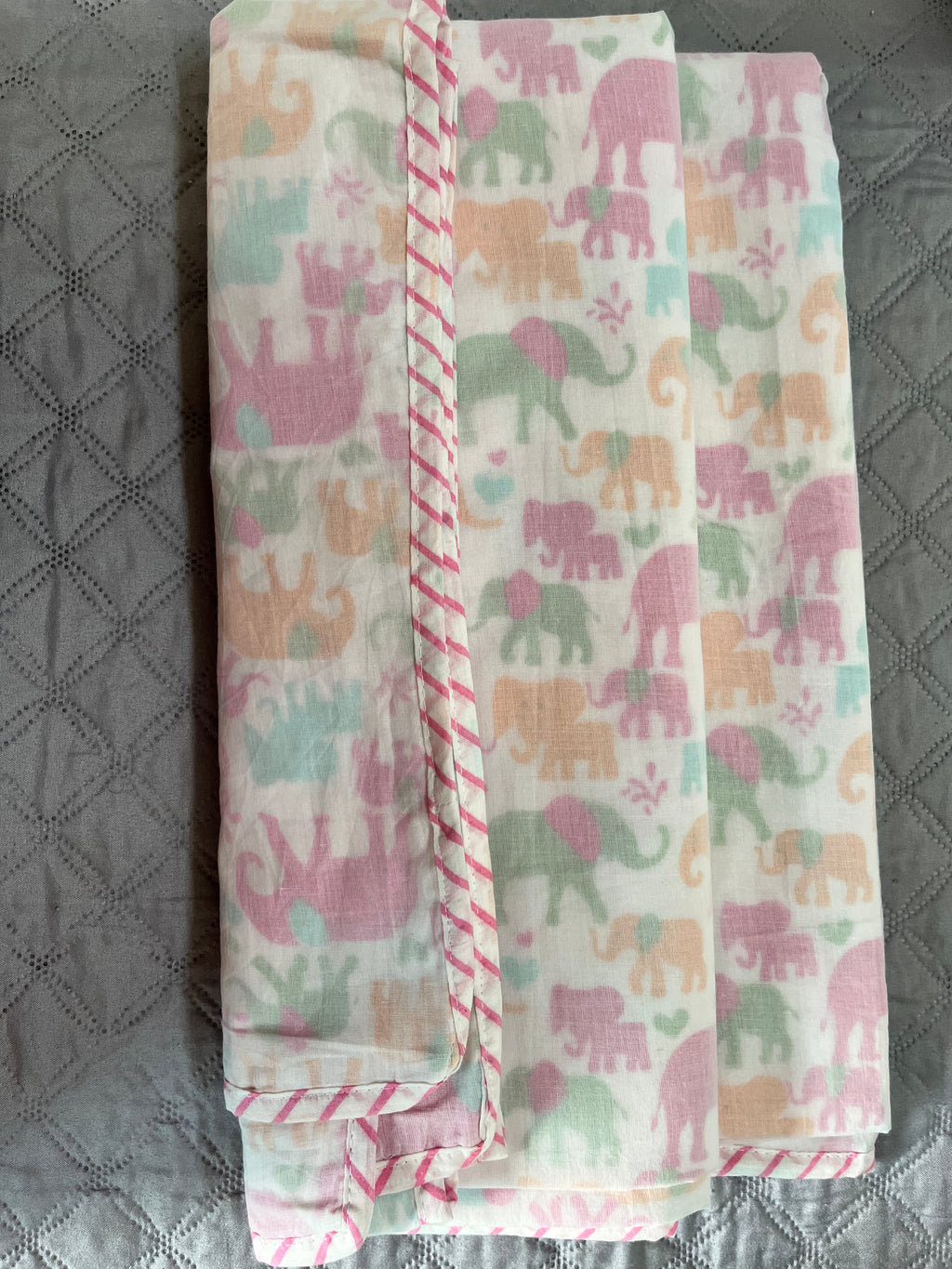 Haathi Rang Parivaar Baby Dohar