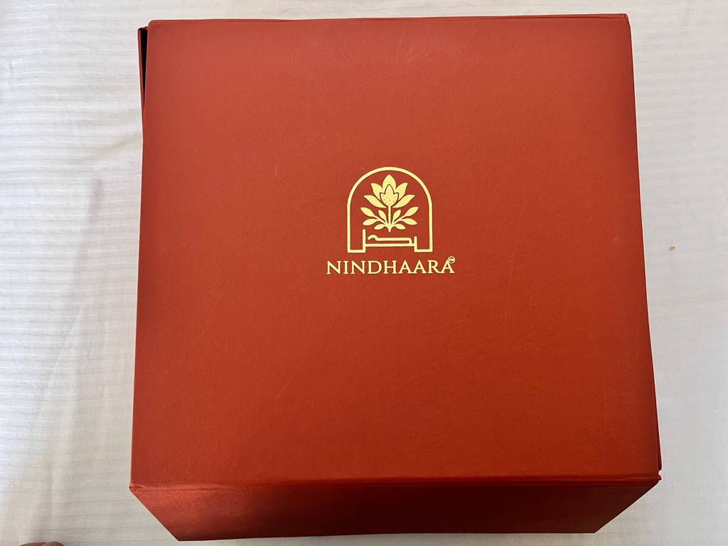 Nindhaara Signature Collapsible gifting box