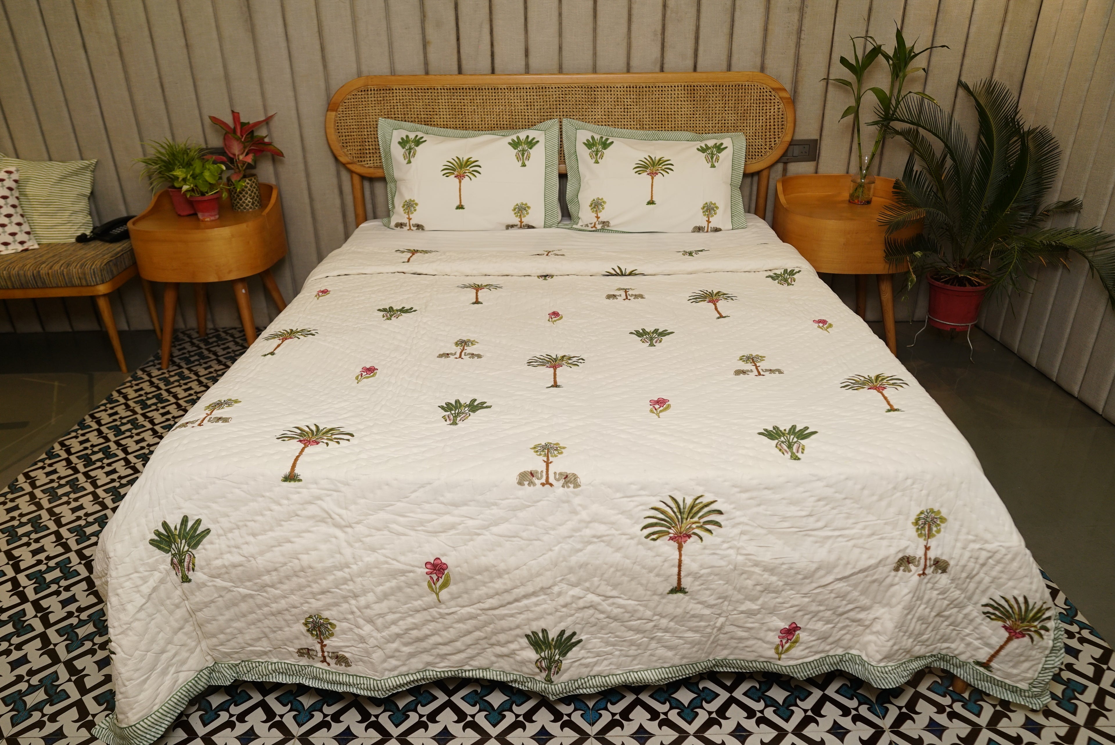 Ivory Palm Aangan Quilt