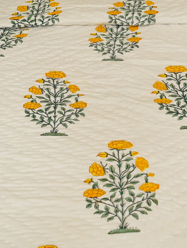 Marigold Bloom Courtyard Quilt