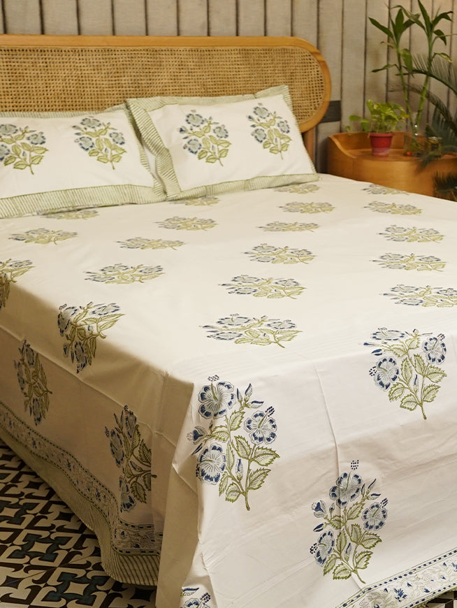 Neel Pushpa Katha Bedsheet