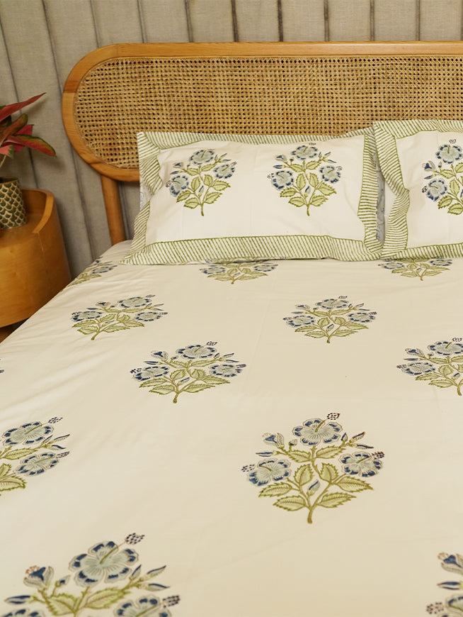 Neel Pushpa Katha Bedsheet