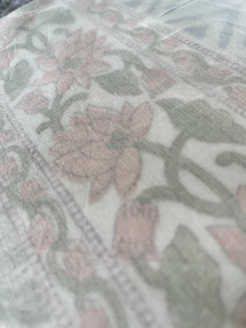 Whispering Blooms Dohar 3 Layer Mulmul