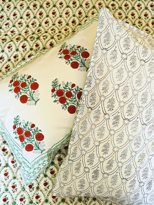 Bagh-e-Ruby calm Bedsheet