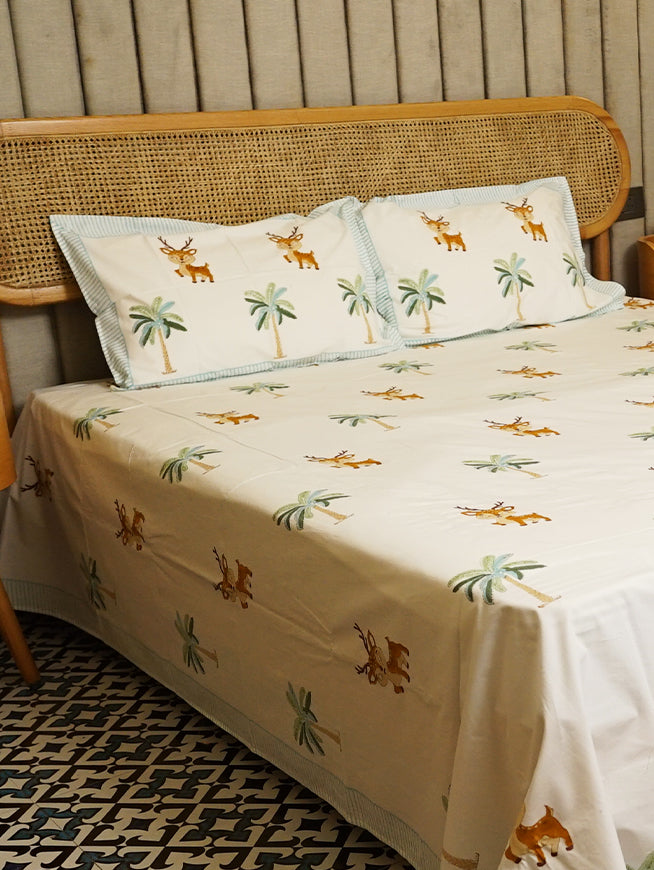 Deer & Palm Bedsheet